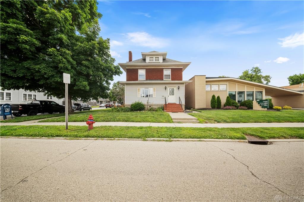 2101 Central Property Photo 1