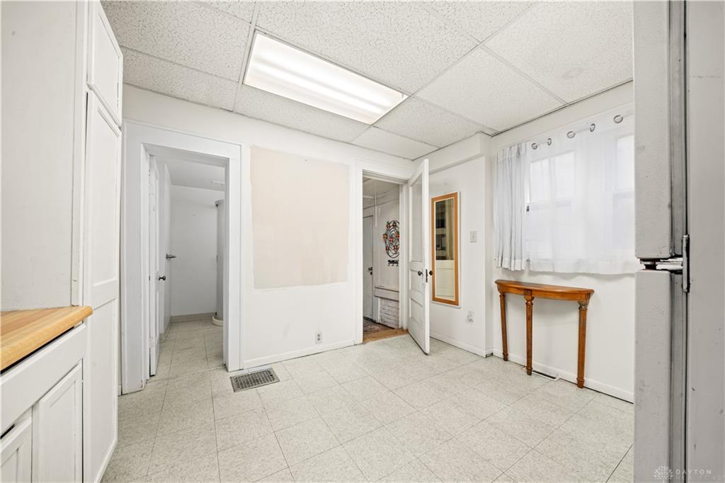 2101 Central Property Photo 15