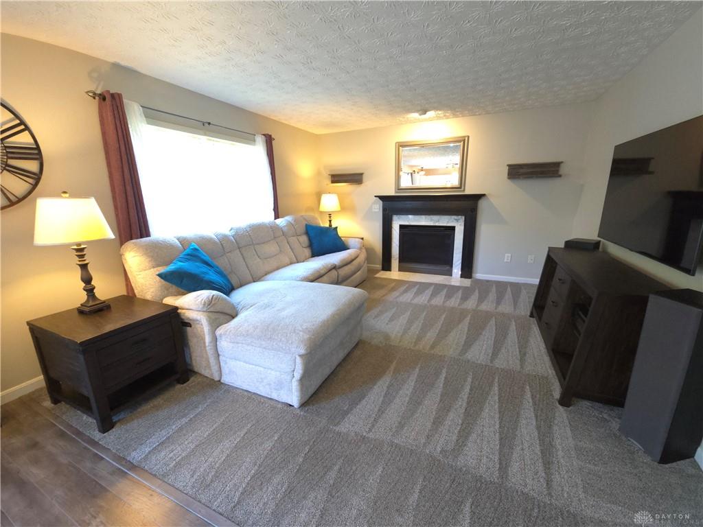 4410 Longmeadow Property Photo 6
