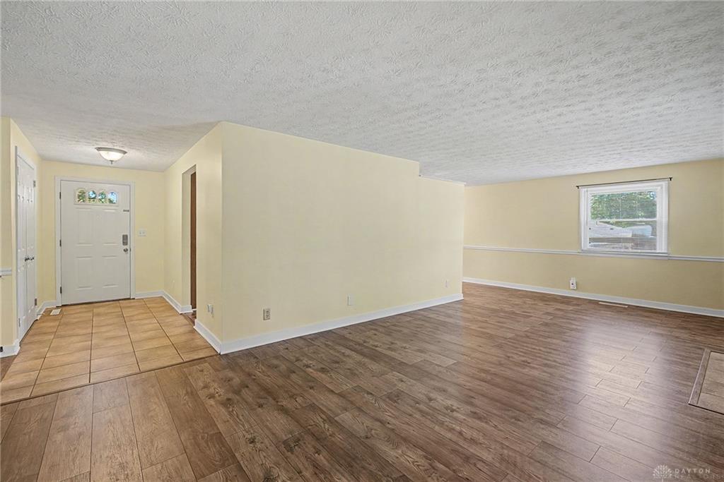 185 Broadripple Property Photo 9