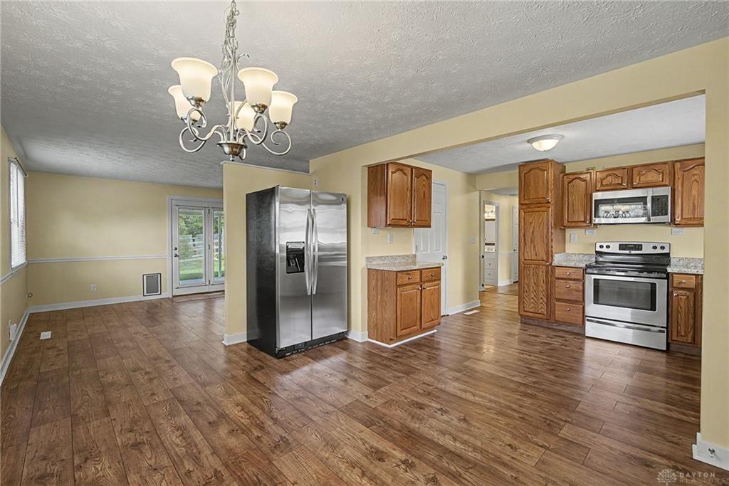 185 Broadripple Property Photo 15