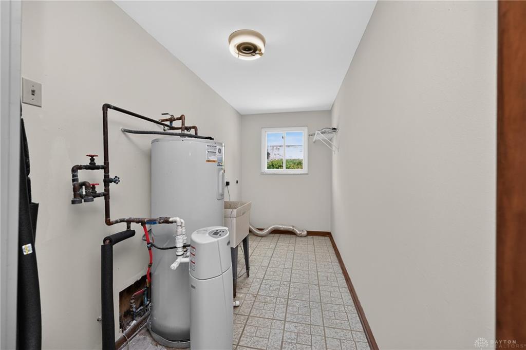 2285 El Cid Property Photo 24