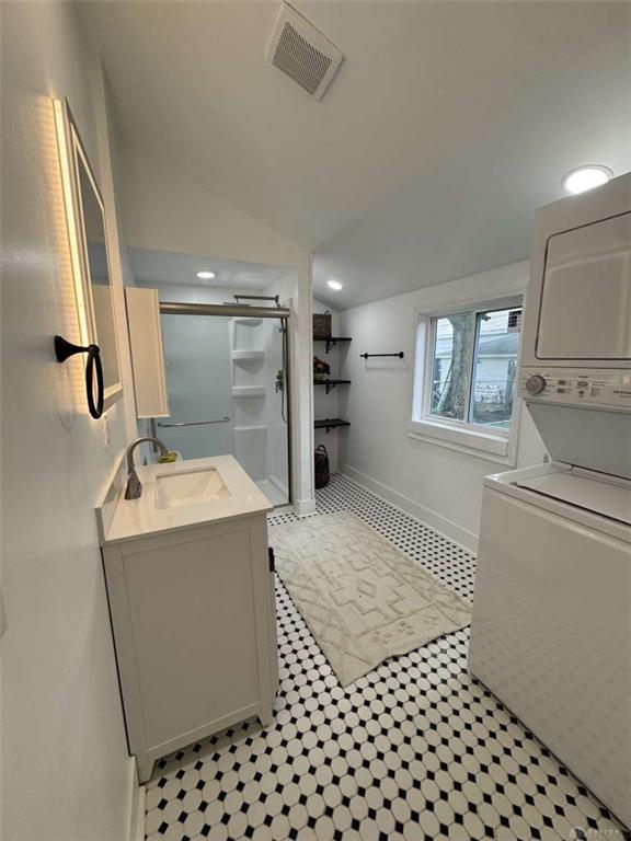 423 Deeds Property Photo 11