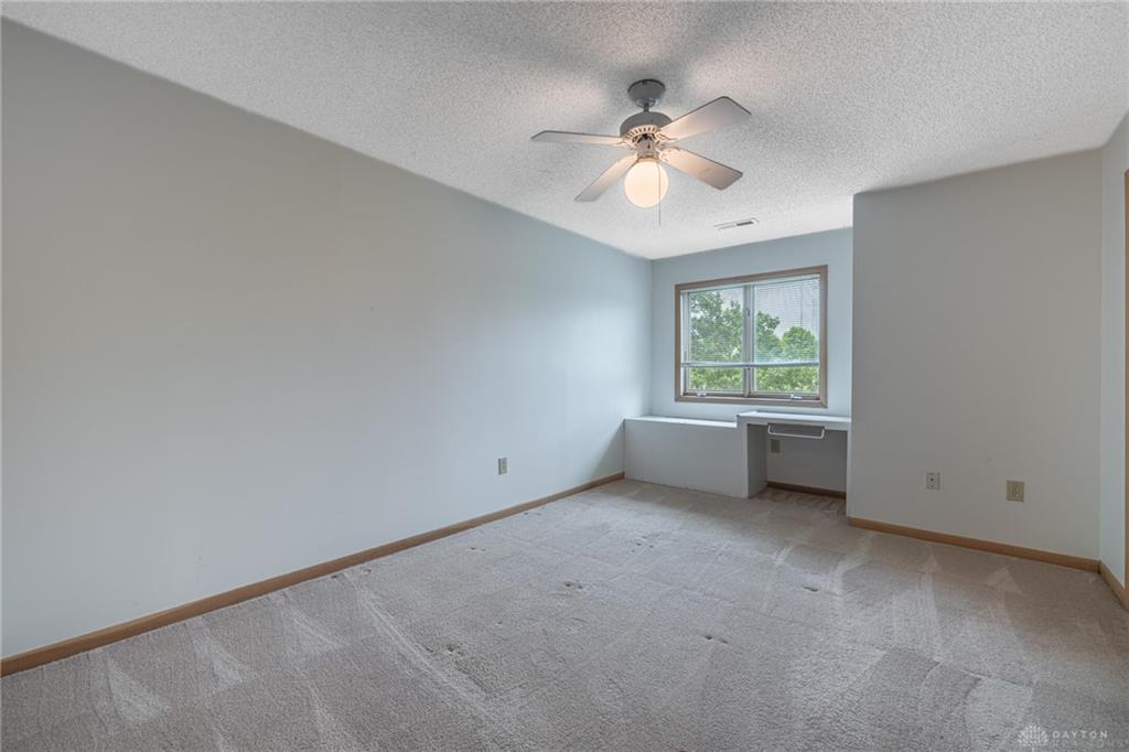 6584 Stillcrest Property Photo 24