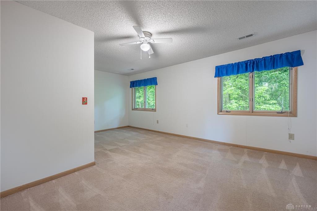 6584 Stillcrest Property Photo 26