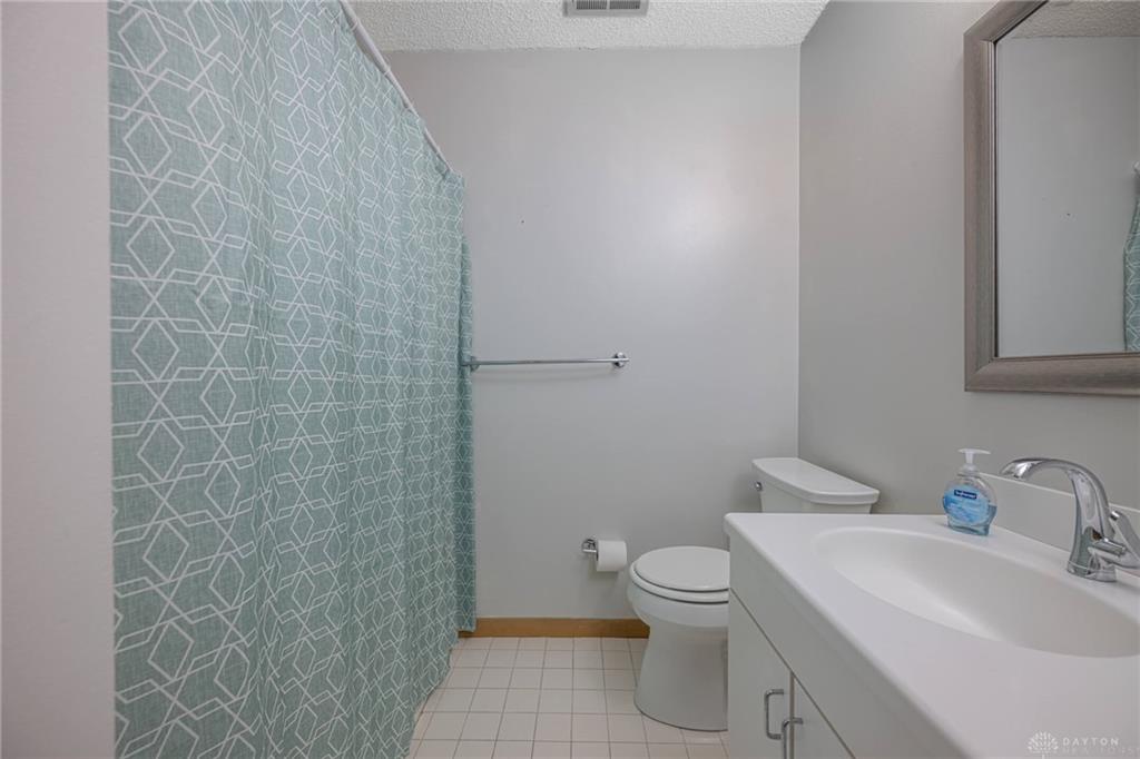 6584 Stillcrest Property Photo 29