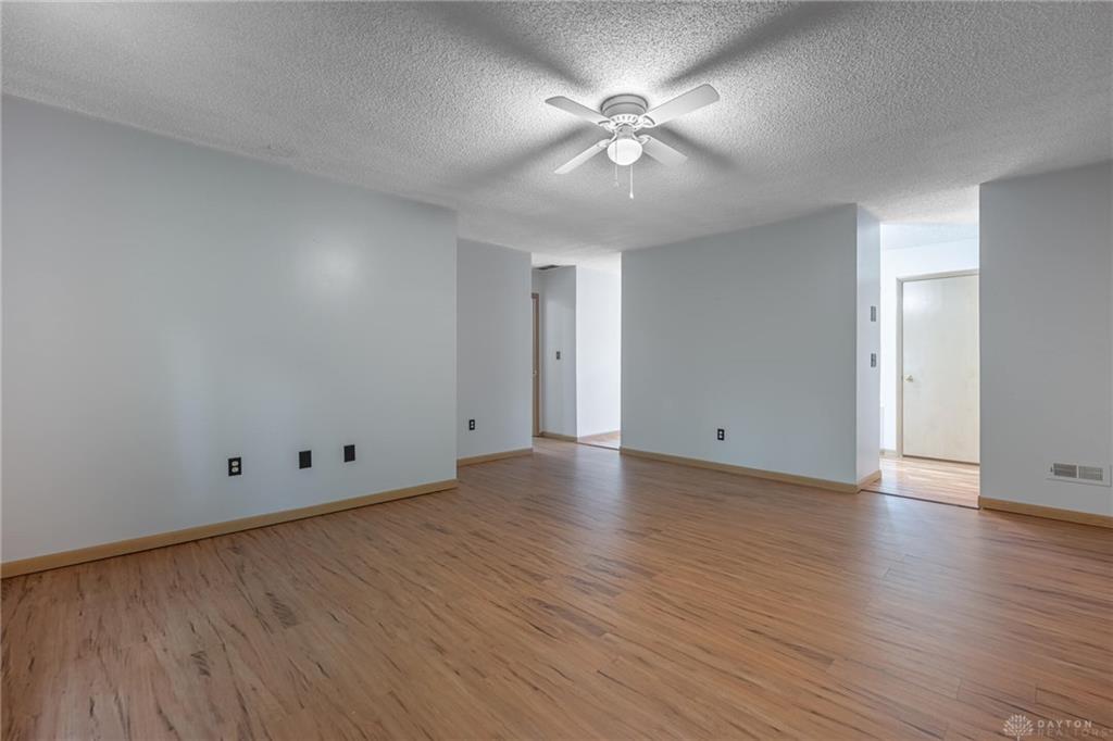6584 Stillcrest Property Photo 31