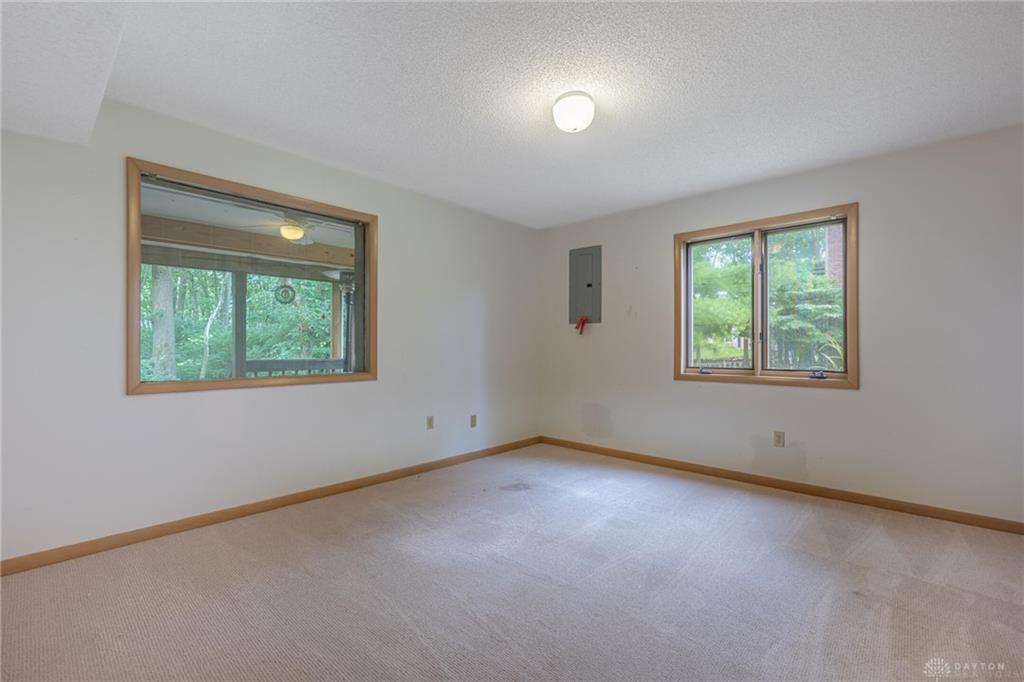6584 Stillcrest Property Photo 35