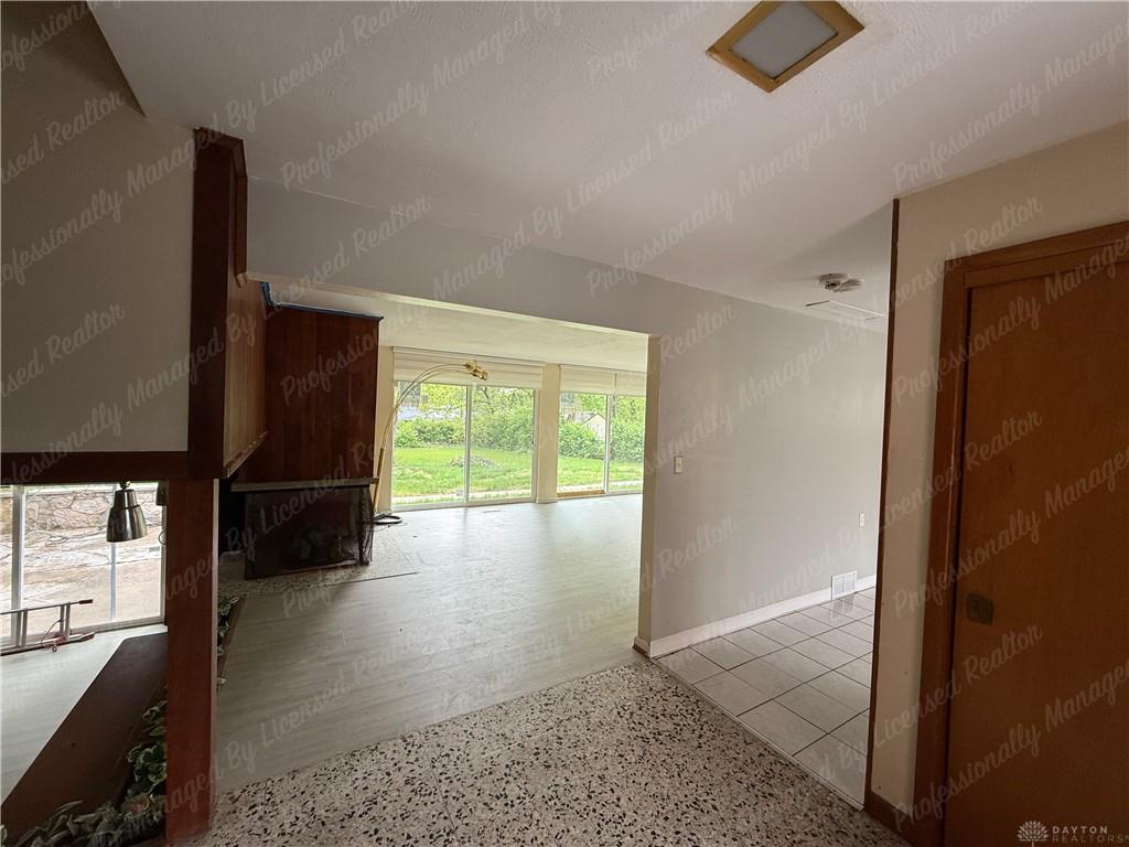 3776 Dorset Property Photo 4