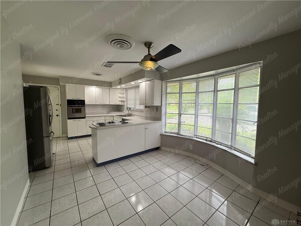 3776 Dorset Property Photo 12