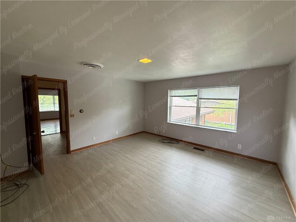 3776 Dorset Property Photo 24