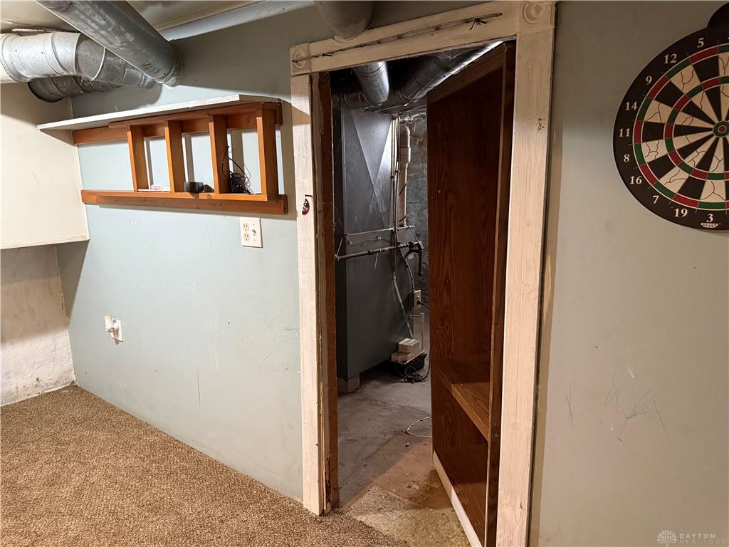 57 S Torrence Property Photo 33