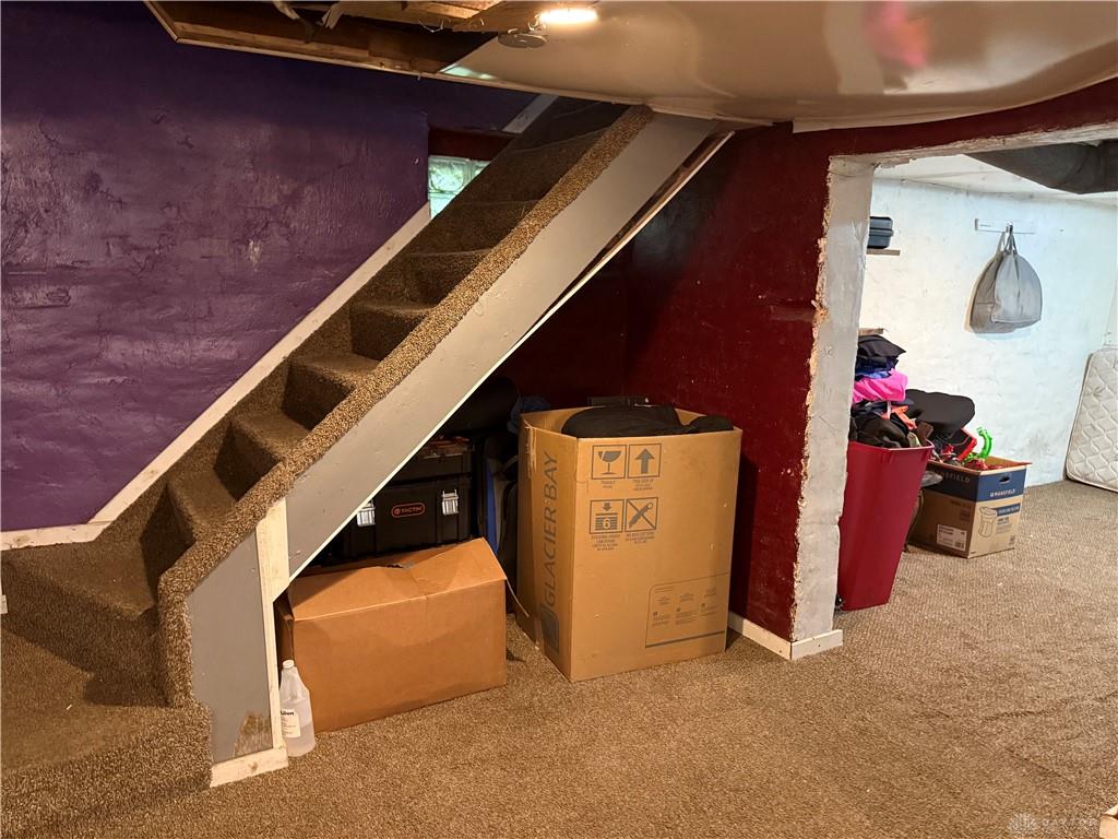 57 S Torrence Property Photo 35