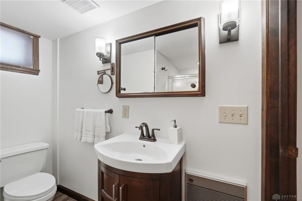 505 E Linden Property Photo 78