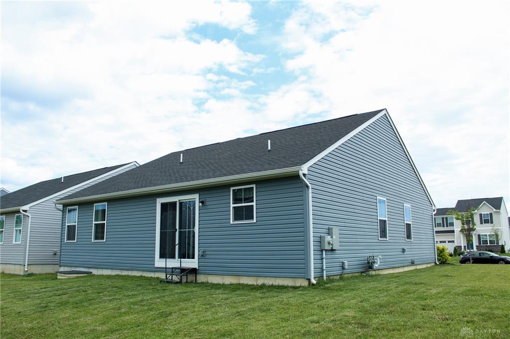 5901 Cresting Property Photo 8