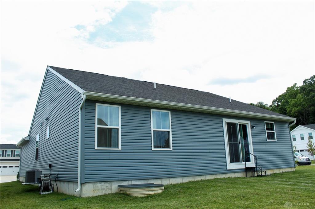 5901 Cresting Property Photo 10