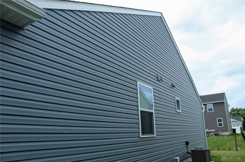 5901 Cresting Property Photo 11