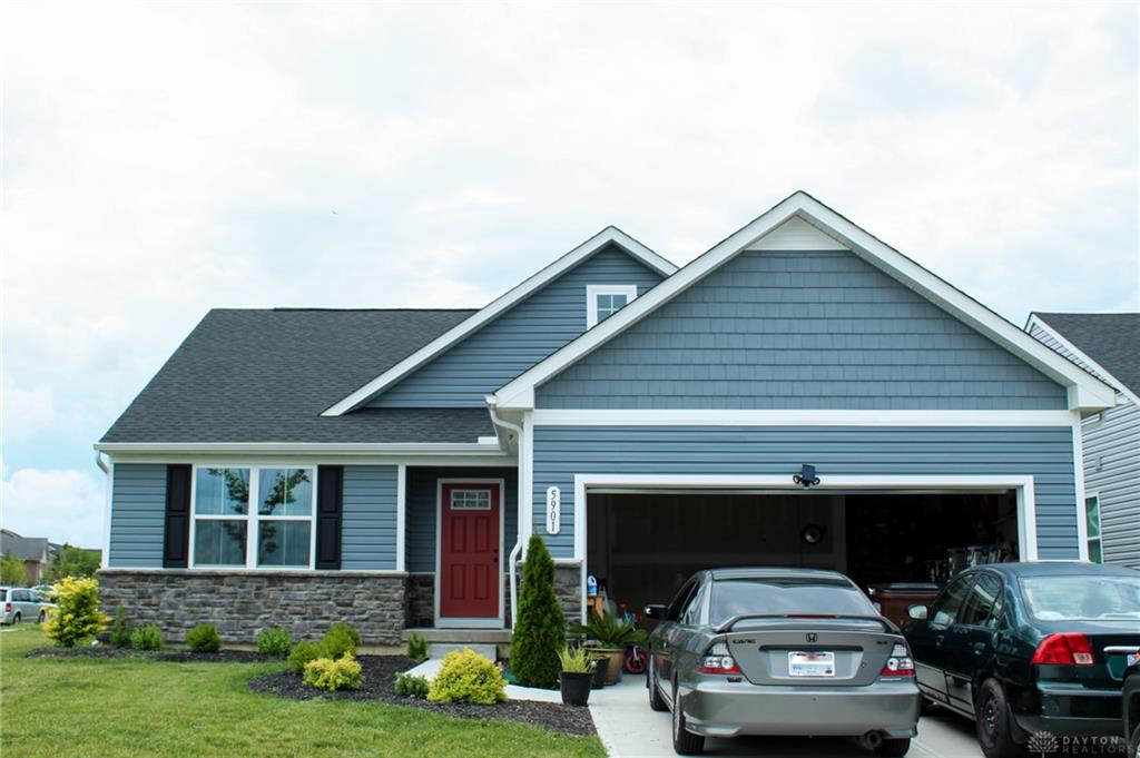 5901 Cresting Property Photo 16