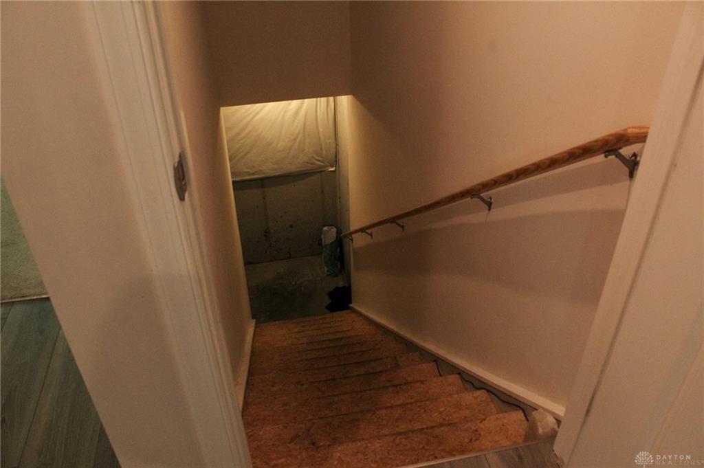 5901 Cresting Property Photo 32