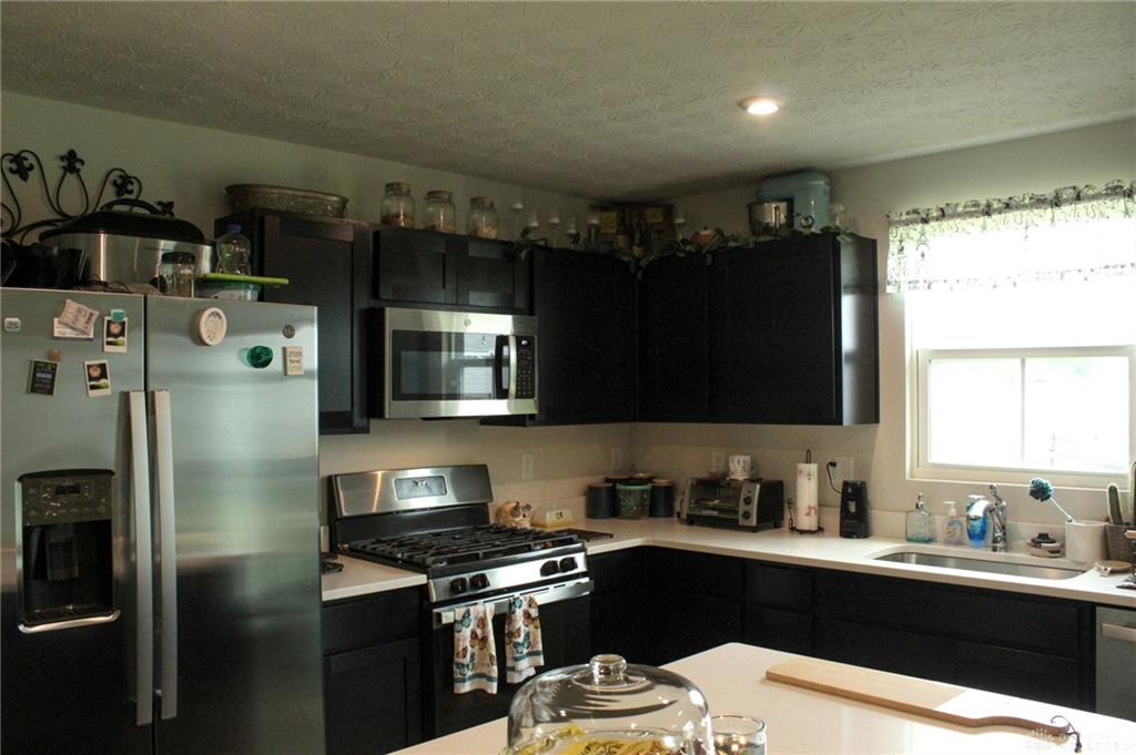 5901 Cresting Property Photo 36