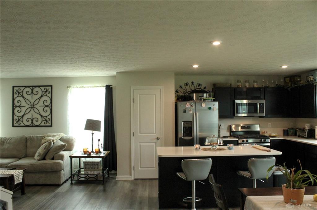 5901 Cresting Property Photo 38