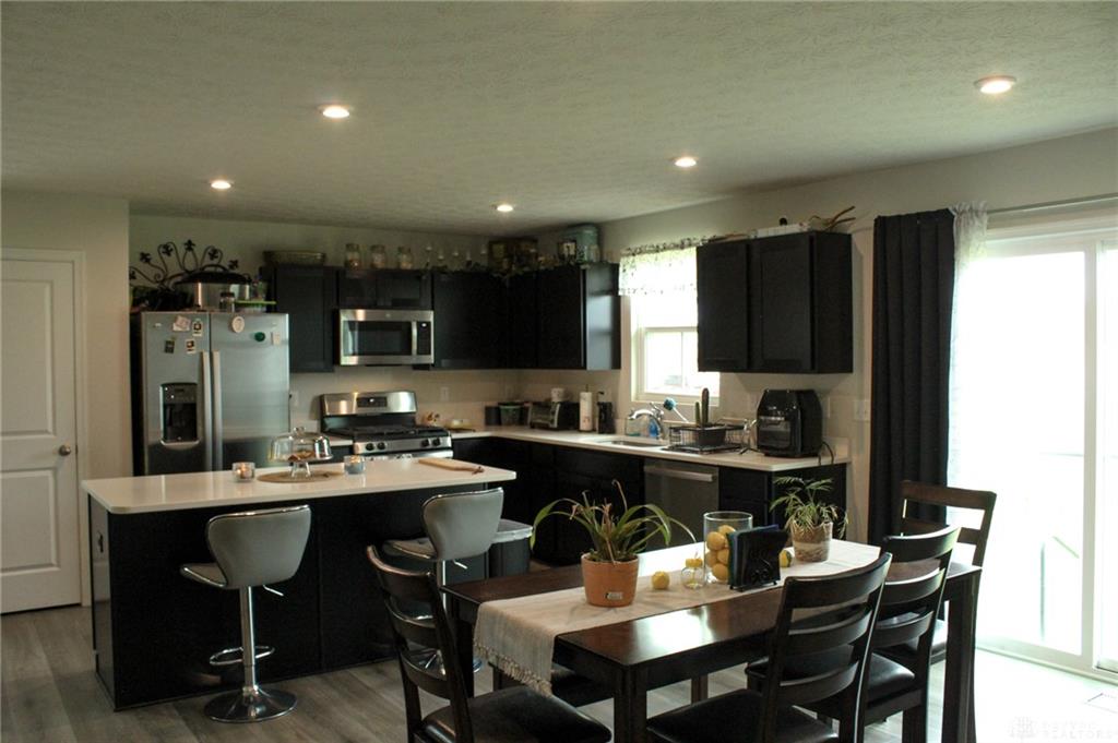 5901 Cresting Property Photo 39