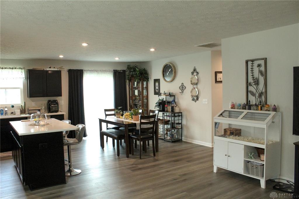 5901 Cresting Property Photo 57