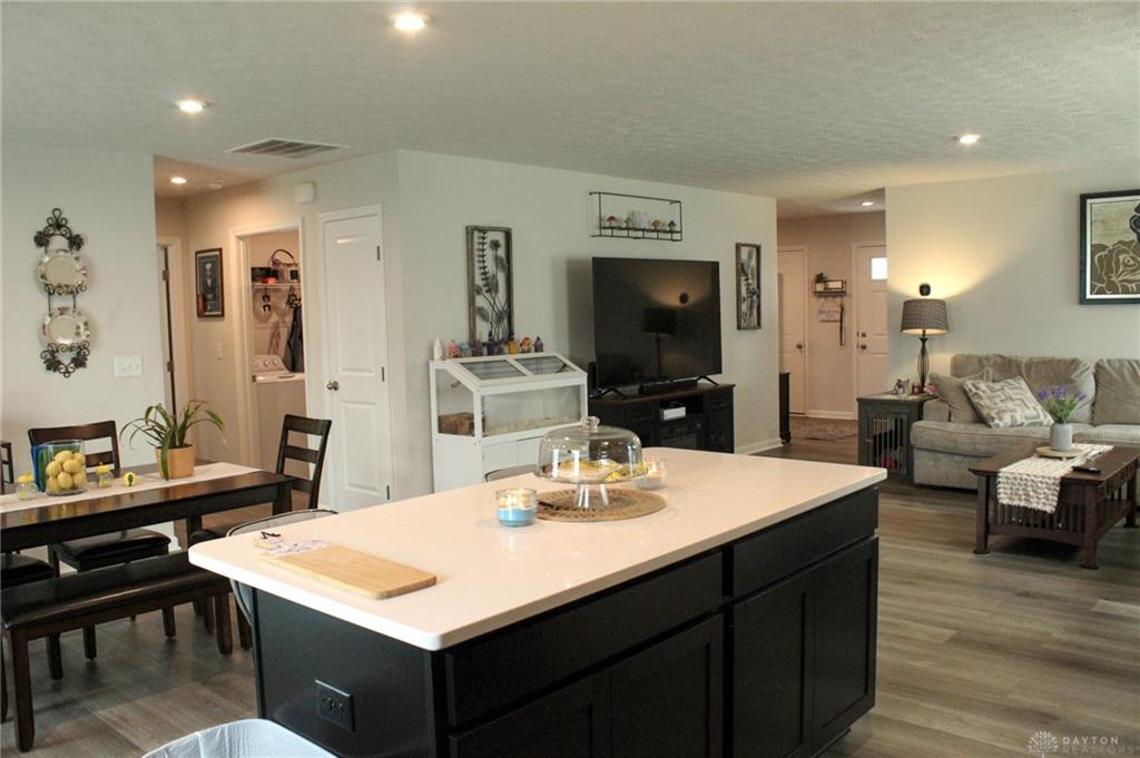 5901 Cresting Property Photo 58