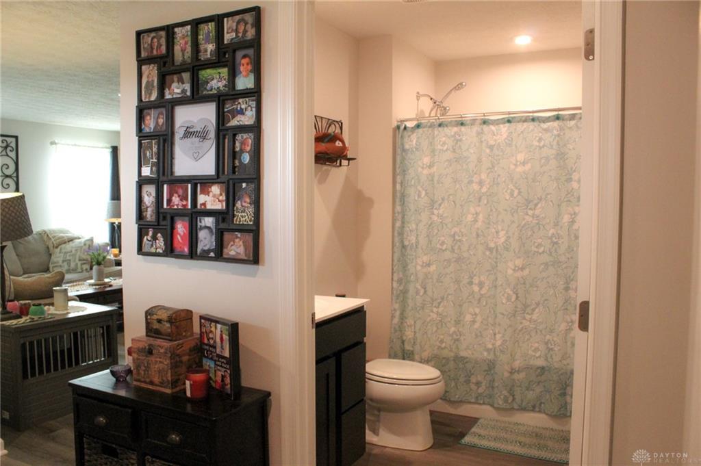 5901 Cresting Property Photo 68