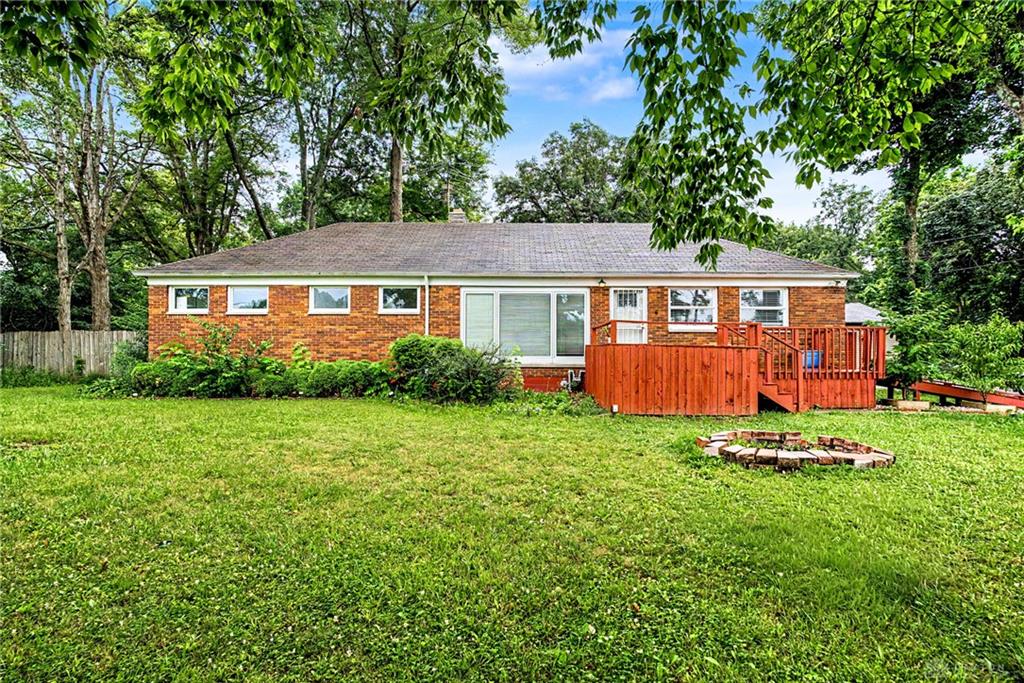 5862 W Wenger Property Photo 1
