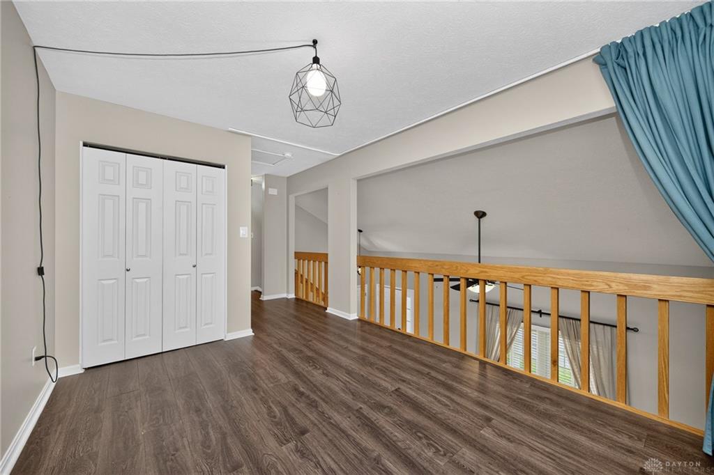 2070 Foxknoll Property Photo 26