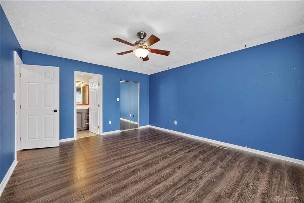 2070 Foxknoll Property Photo 29