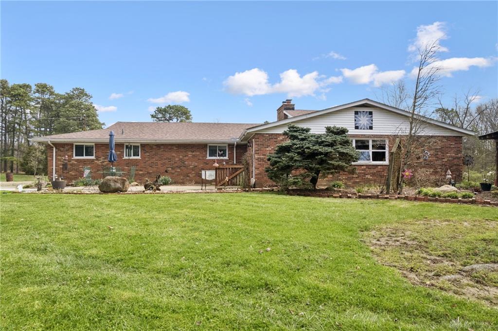 3911 Campbell