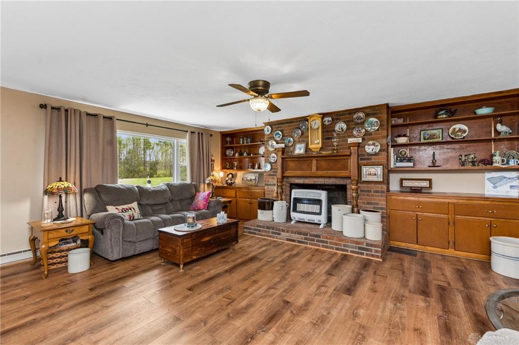3911 Campbell Property Photo 25