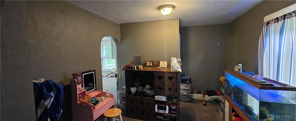 910 Pine Property Photo 7