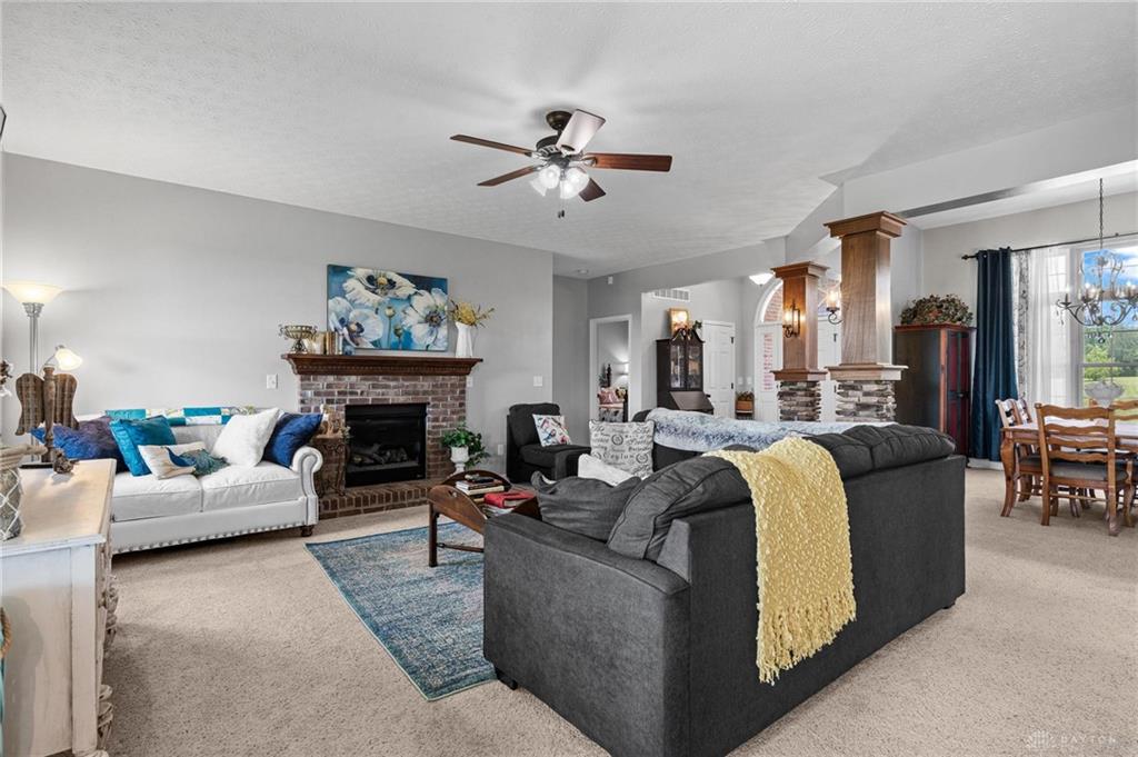 6880 Oakridge Property Photo 17