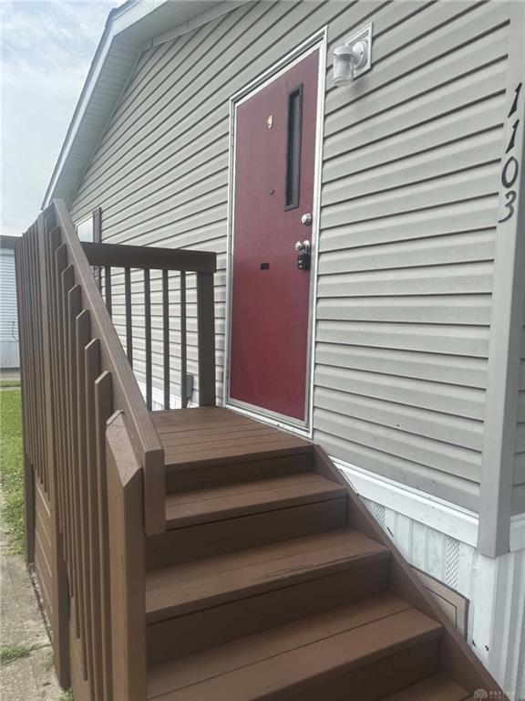 1103 Apple Blossom Ln Property Photo 5