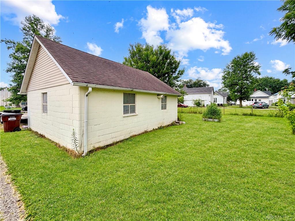 118 E Mechanic Property Photo 18