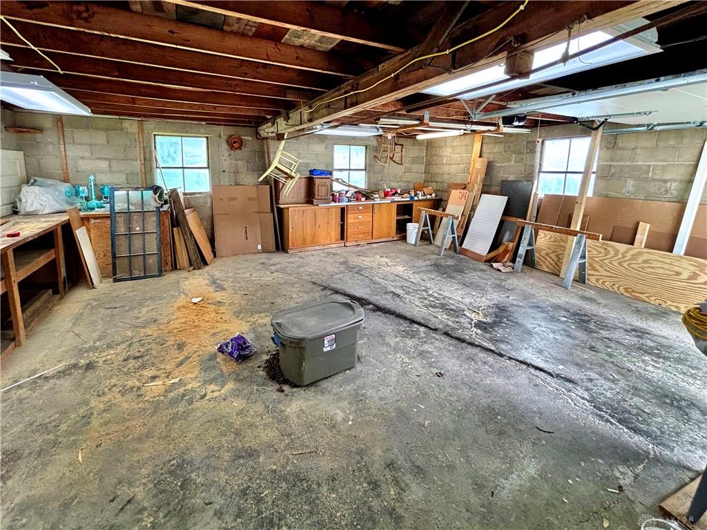 118 E Mechanic Property Photo 20