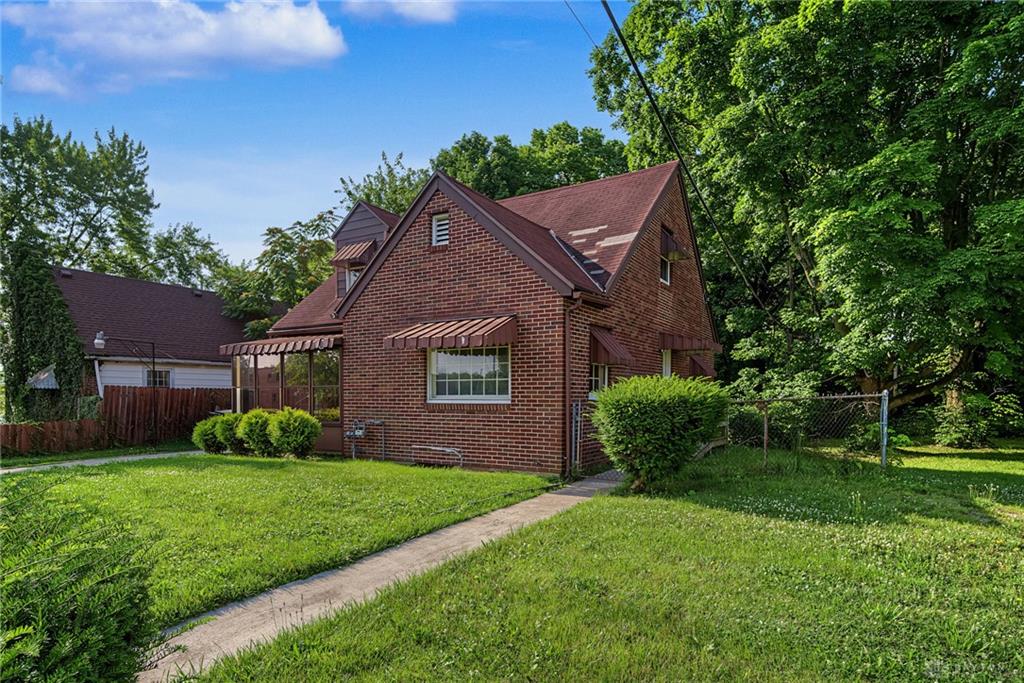 3910 Midway Property Photo 4
