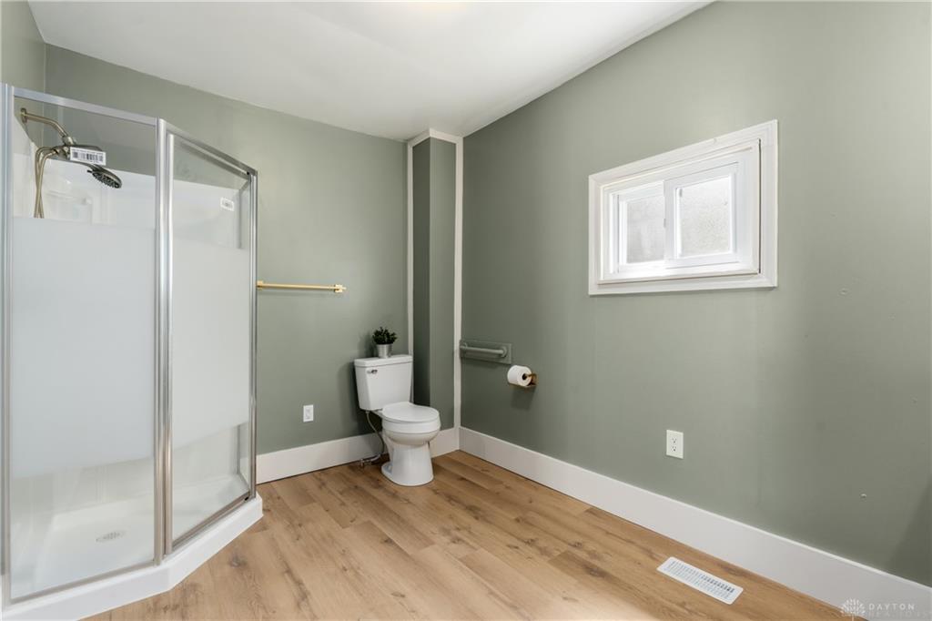 125 High Property Photo 16