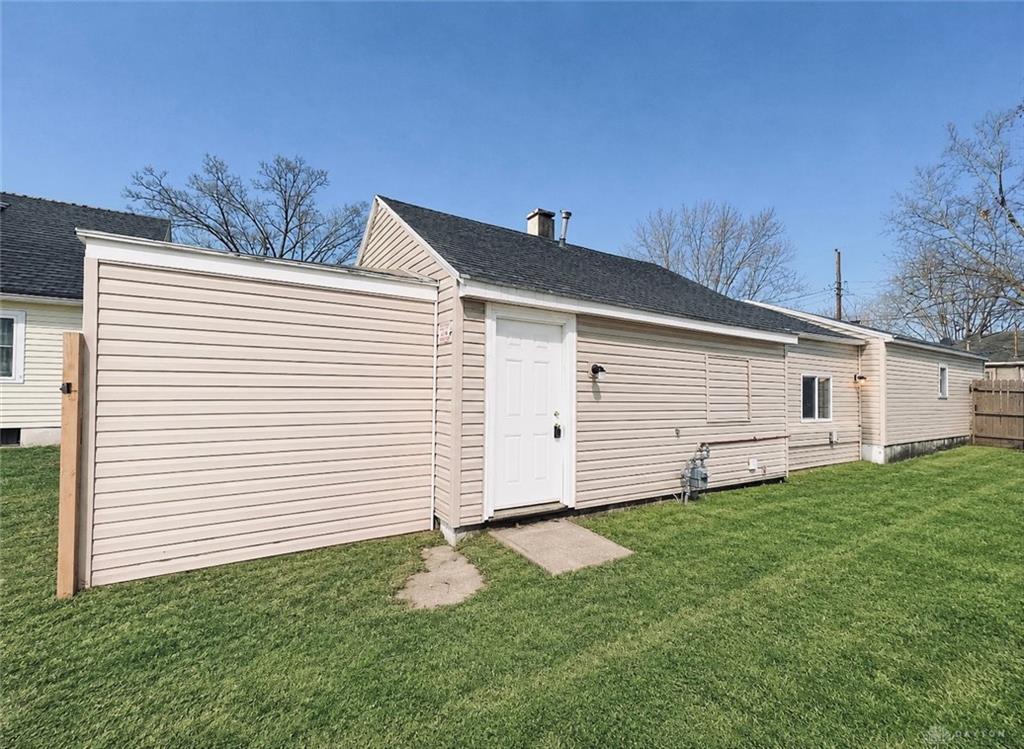 4041 Old Riverside Property Photo 3