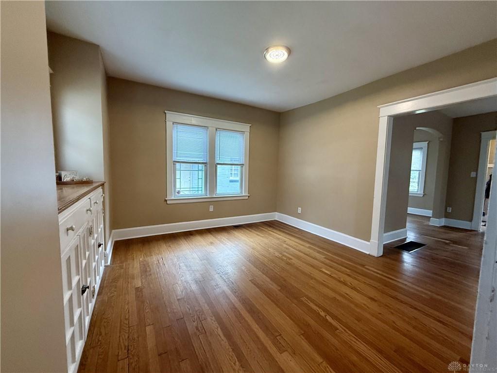 215 Aberdeen Property Photo 11