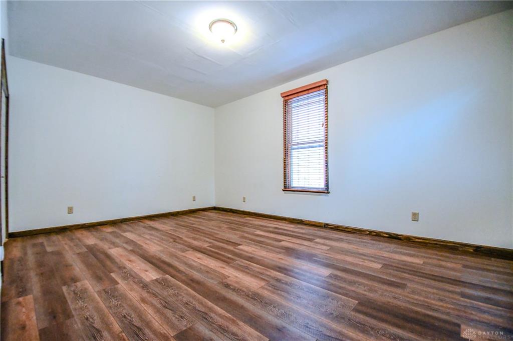 153 High Property Photo 20