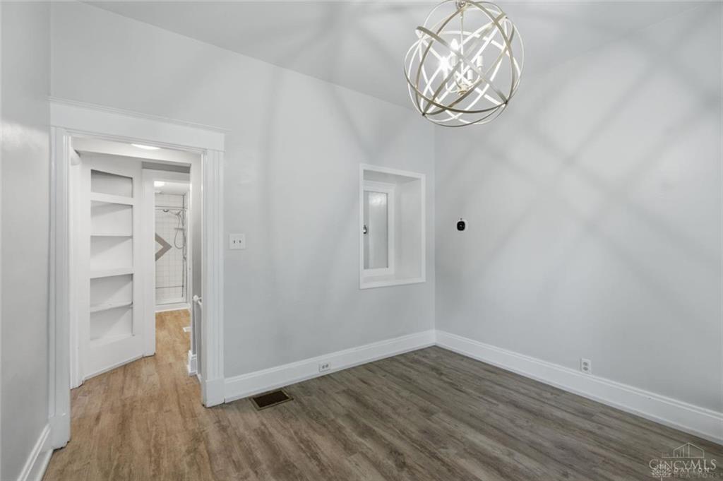 302 Haldimand Property Photo 6