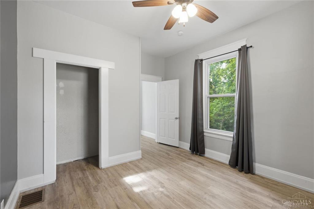 302 Haldimand Property Photo 15