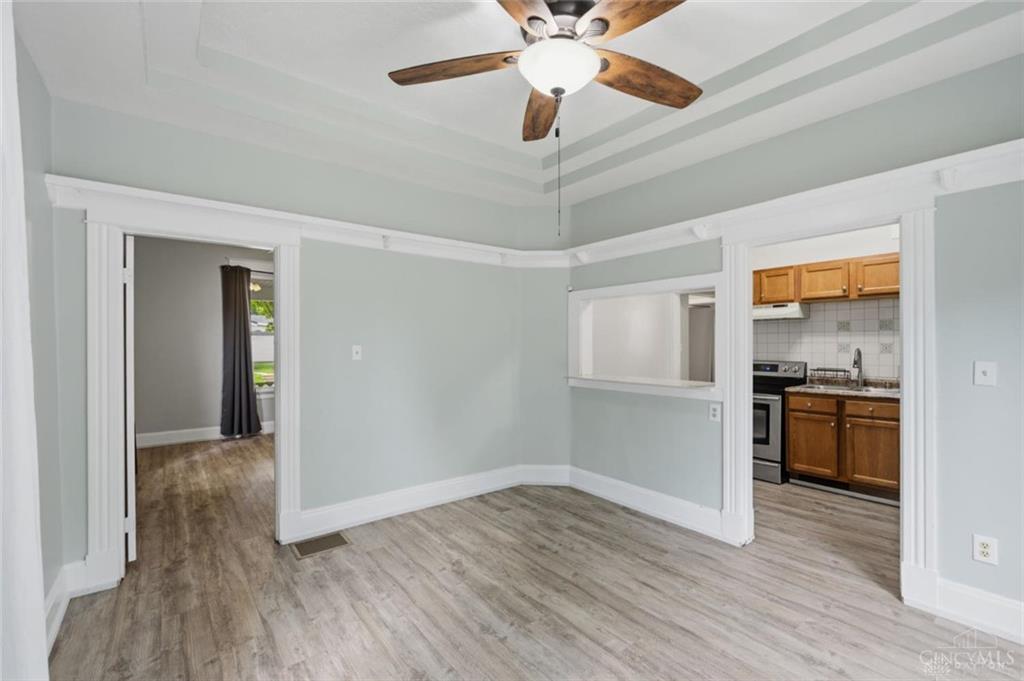 302 Haldimand Property Photo 17