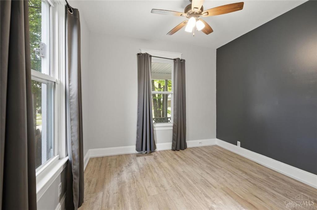 302 Haldimand Property Photo 20