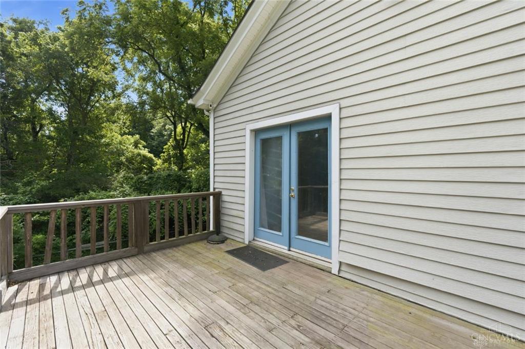 302 Haldimand Property Photo 31