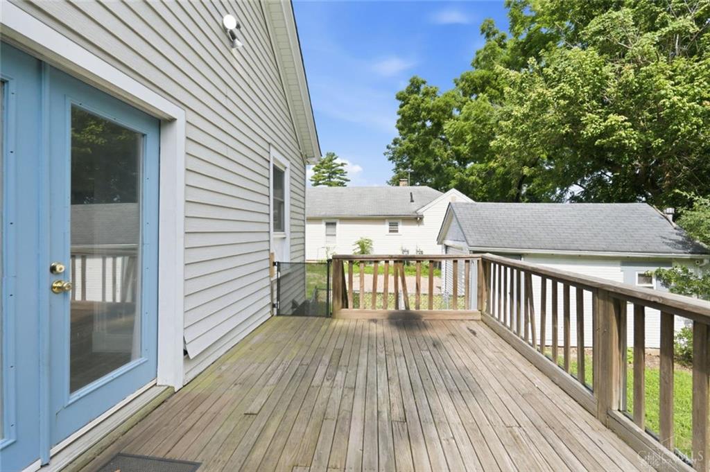 302 Haldimand Property Photo 32